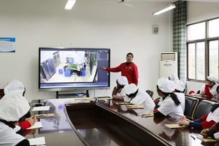 關(guān)注食品安全，構(gòu)建和諧校園——繡湖中學(xué)教育集團(tuán)稠江校區(qū)舉行食堂工作會(huì)議